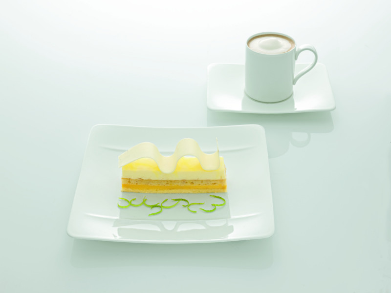 Assiette plate carré ivoire porcelaine bone china 27x27 cm Modern Grace Villeroy & Boch