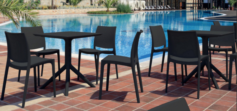 Table de terrasse carré noir 74x60x60 cm Kys